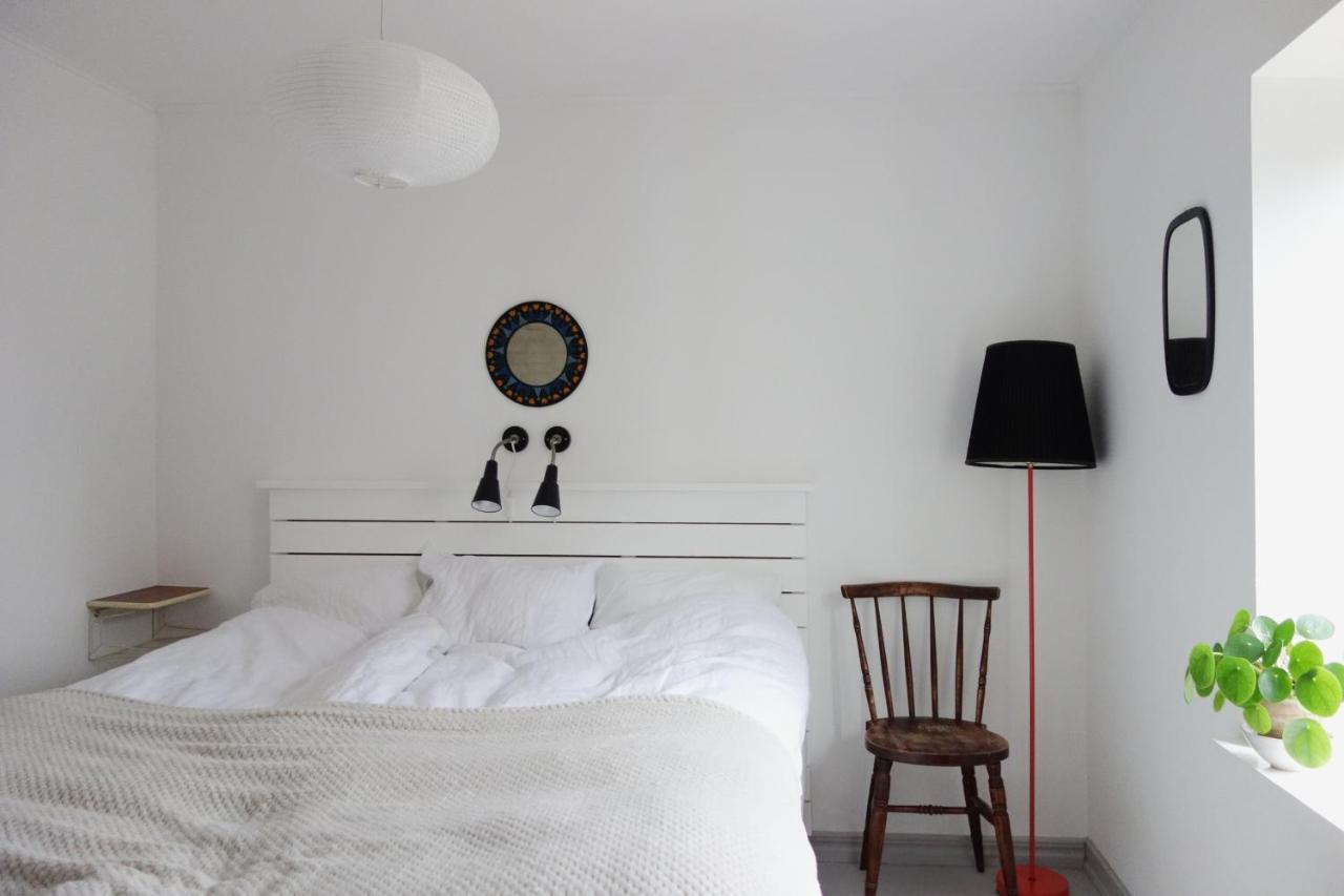 Vikens Bed And Breakfast Viken  エクステリア 写真