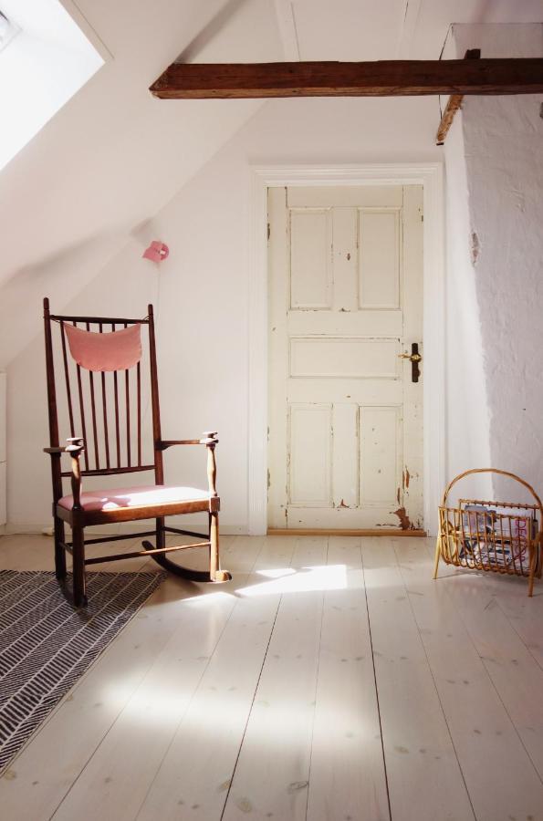 Vikens Bed And Breakfast Viken  エクステリア 写真